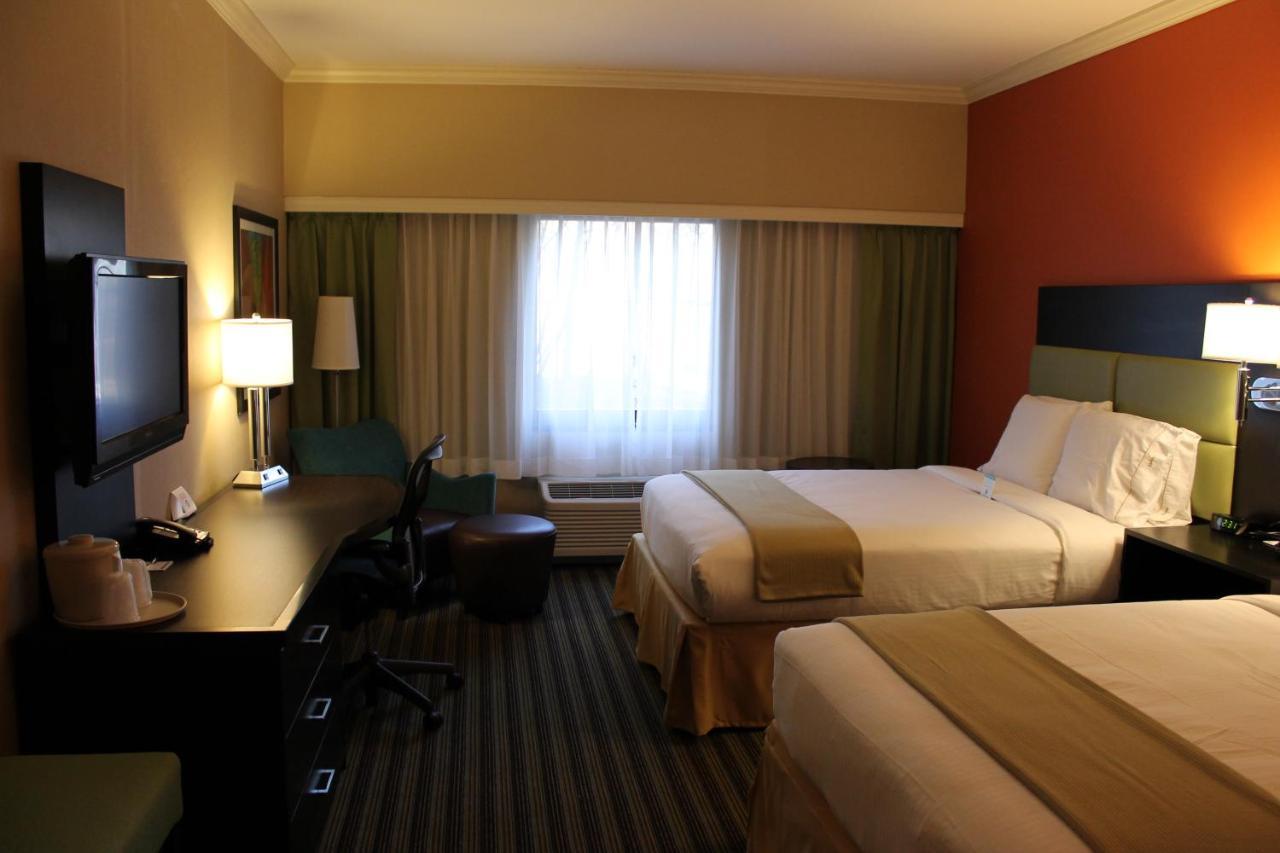 Holiday Inn Express Princeton Southeast By Ihg Plainsboro Екстериор снимка