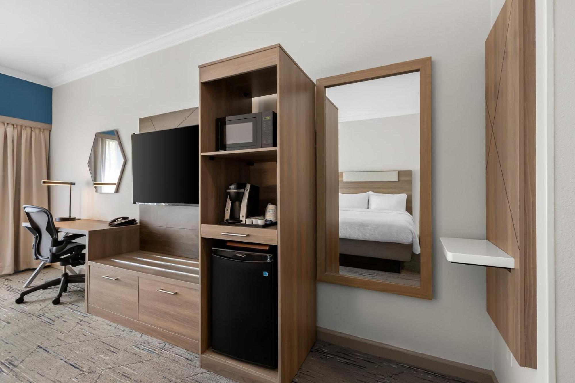 Holiday Inn Express Princeton Southeast By Ihg Plainsboro Екстериор снимка