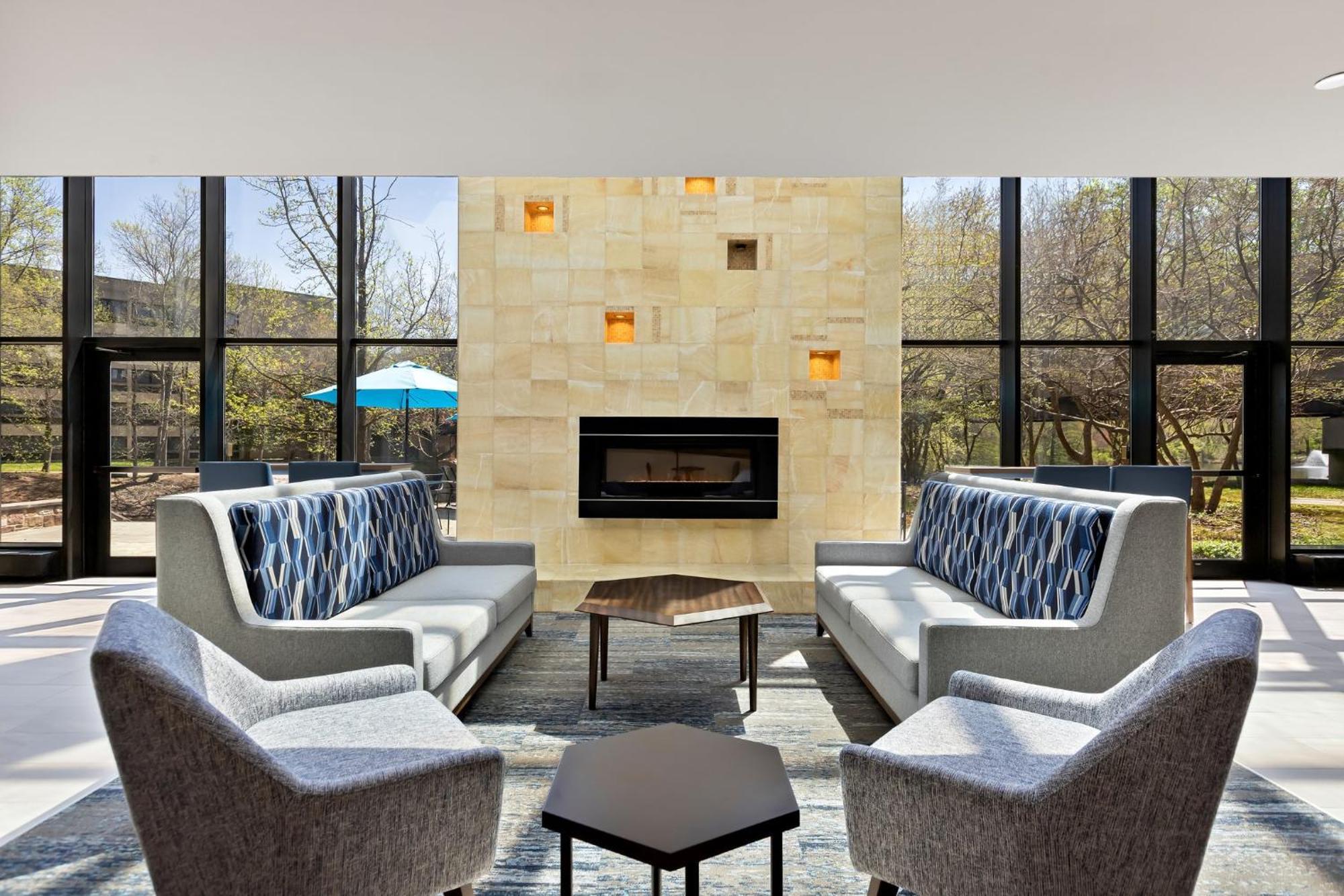 Holiday Inn Express Princeton Southeast By Ihg Plainsboro Екстериор снимка