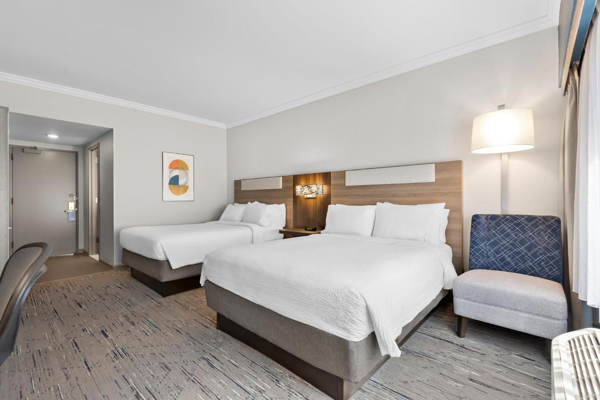 Holiday Inn Express Princeton Southeast By Ihg Plainsboro Екстериор снимка