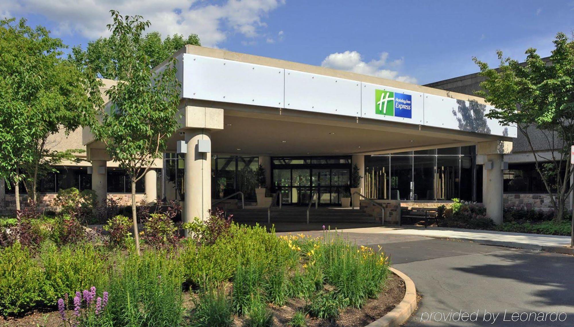 Holiday Inn Express Princeton Southeast By Ihg Plainsboro Екстериор снимка