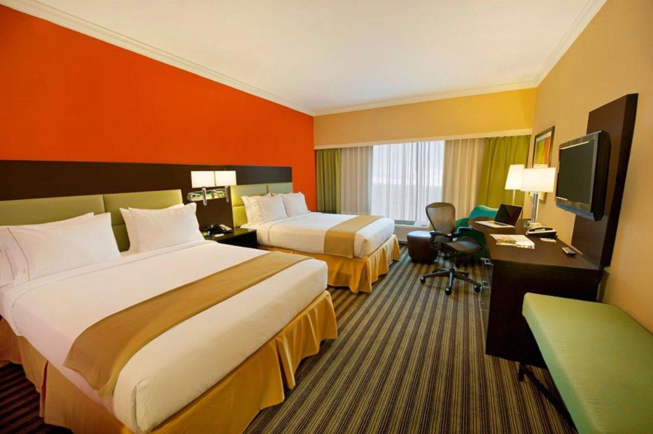 Holiday Inn Express Princeton Southeast By Ihg Plainsboro Екстериор снимка