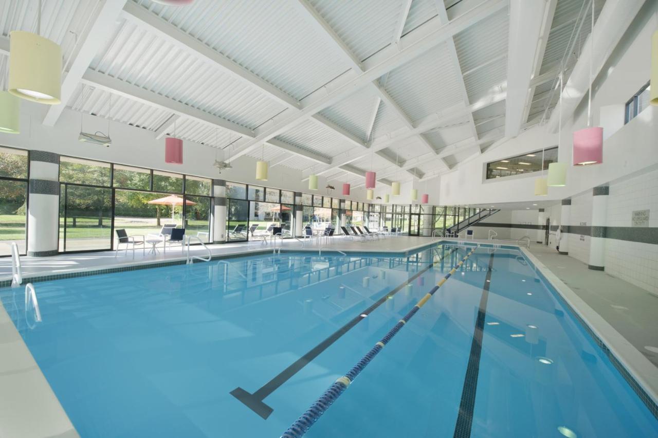 Holiday Inn Express Princeton Southeast By Ihg Plainsboro Екстериор снимка